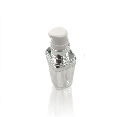 PMMA กระป๋องพื้นฐานว่างใส พร้อมปั๊ม สามารถรีไซเคิลได้ 15/30/50ml